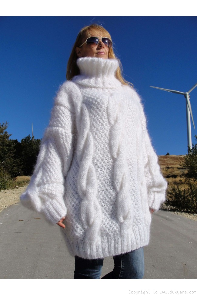 Handmade oversized mohair T-neck cabled sweater in white/T82